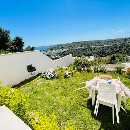 La Marea Apartment *